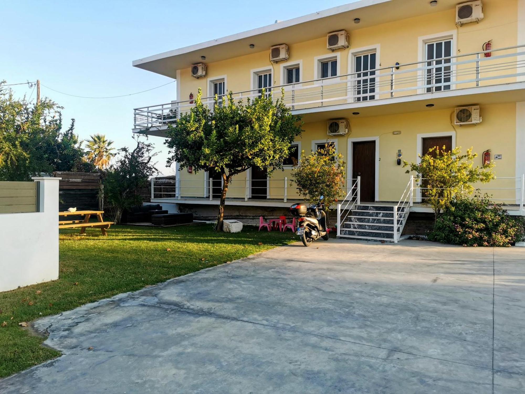 Anatolikos Rooms Alykes  Buitenkant foto